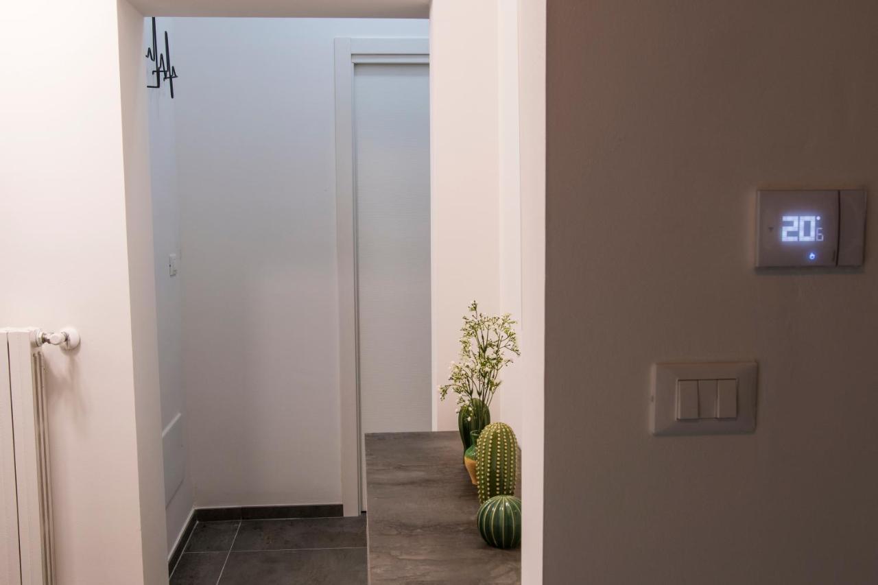 ليتشي 4 Balconi Rooms-Elements B&B المظهر الخارجي الصورة