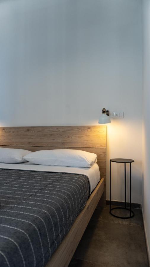 ليتشي 4 Balconi Rooms-Elements B&B المظهر الخارجي الصورة