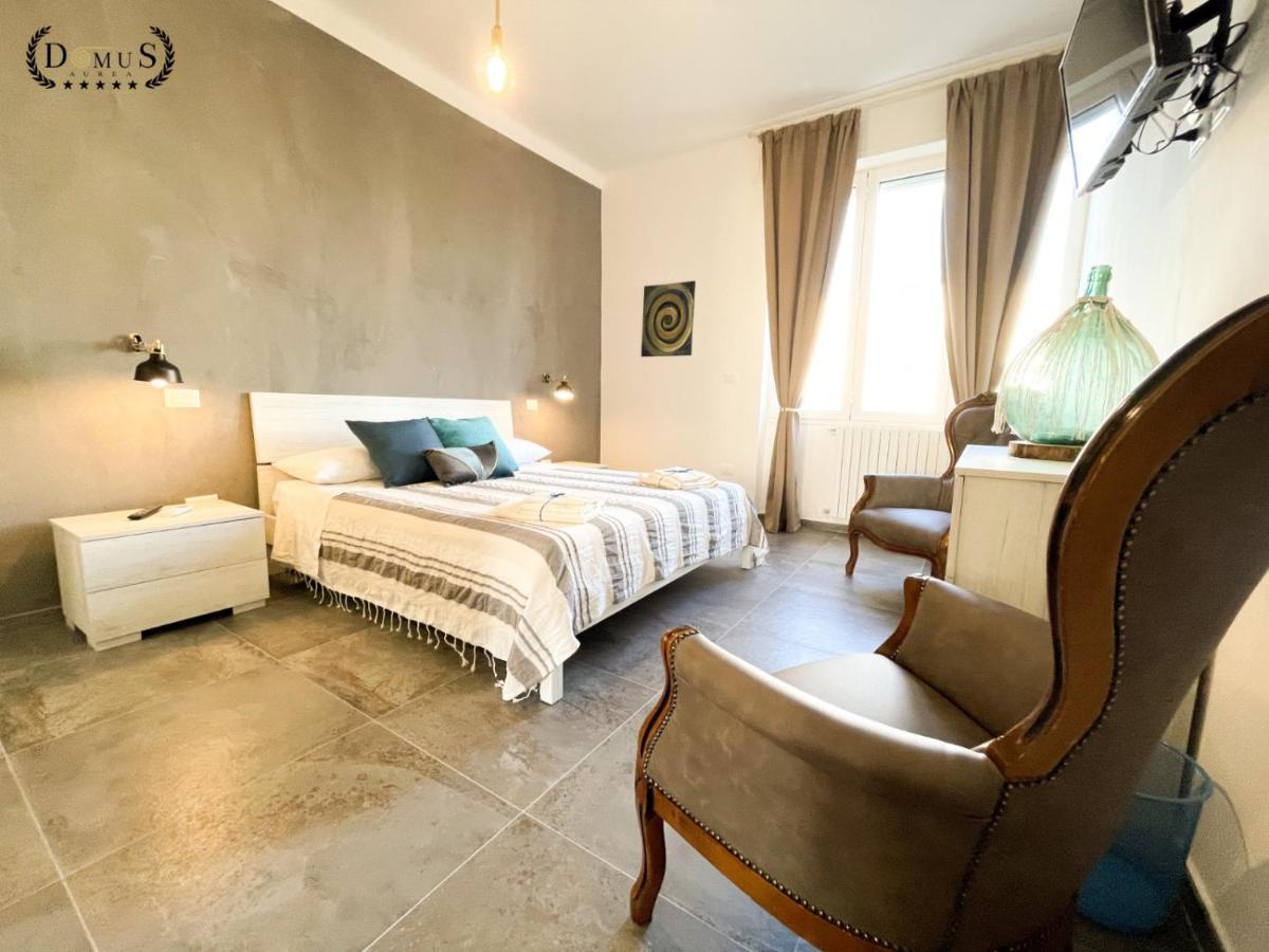 ليتشي 4 Balconi Rooms-Elements B&B المظهر الخارجي الصورة