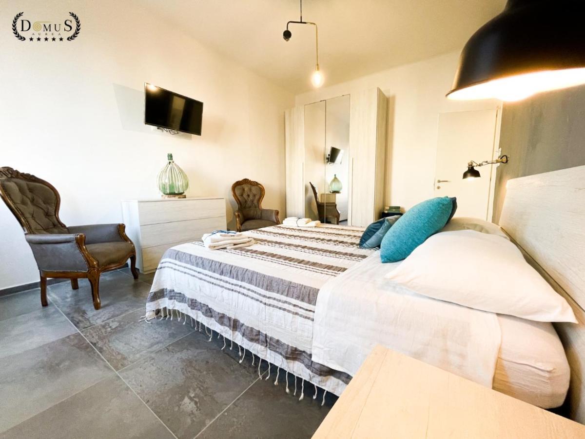 ليتشي 4 Balconi Rooms-Elements B&B المظهر الخارجي الصورة